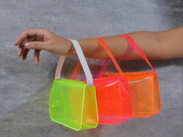 Bottle Storage Solution with Handle